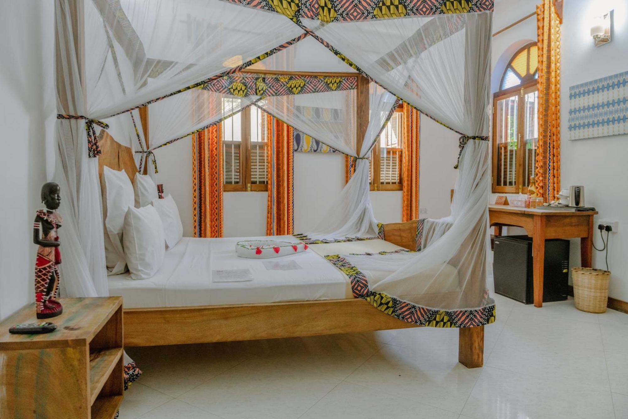 Shoki Shoki Hotel Stone Town Zanzibar Bagian luar foto