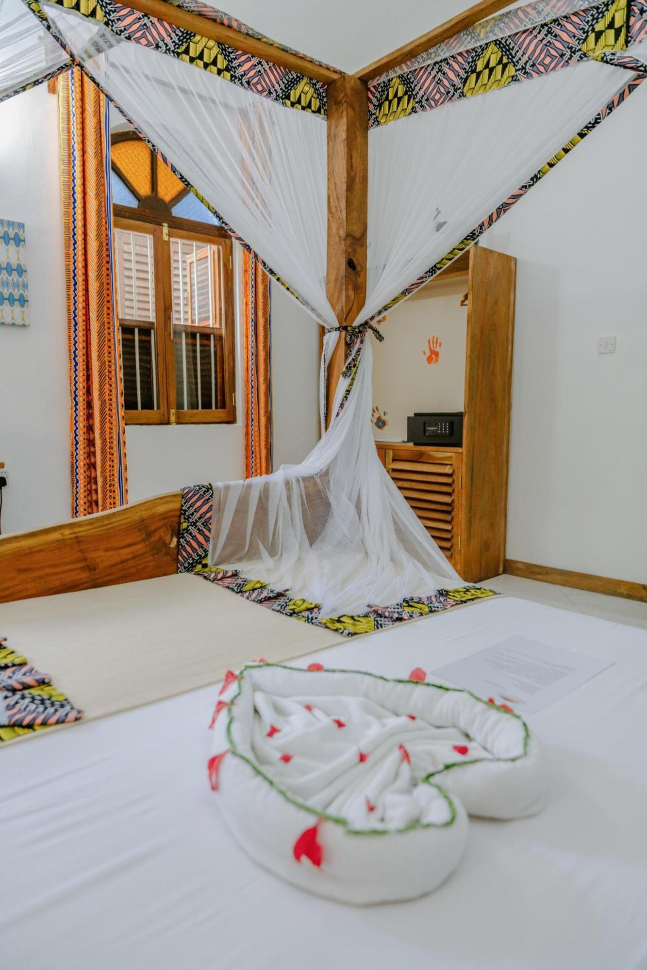 Shoki Shoki Hotel Stone Town Zanzibar Bagian luar foto